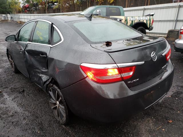 Photo 2 VIN: 1G4PR5SKXH4113440 - BUICK VERANO SPO 