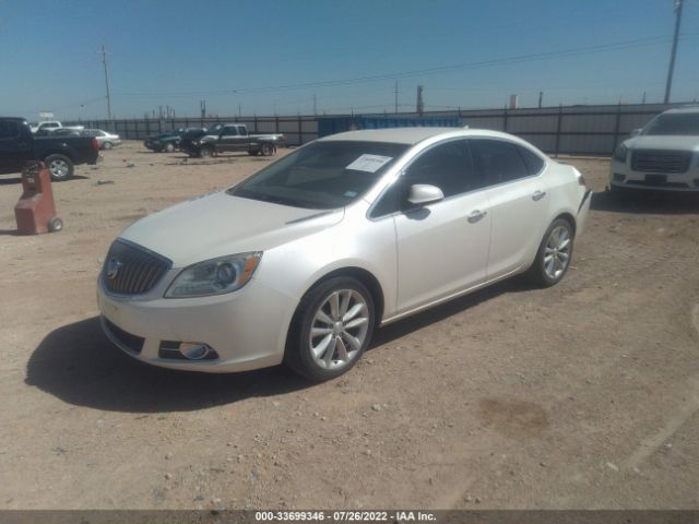 Photo 1 VIN: 1G4PS5SK0C4162580 - BUICK VERANO 