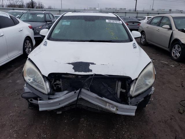 Photo 4 VIN: 1G4PS5SK0C4229694 - BUICK VERANO 