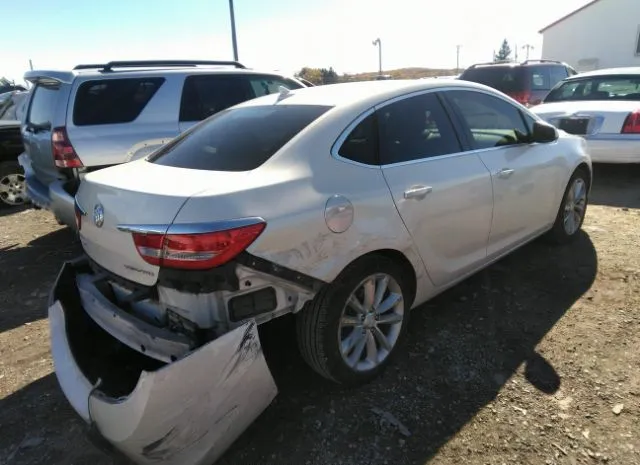 Photo 3 VIN: 1G4PS5SK0D4103370 - BUICK VERANO 