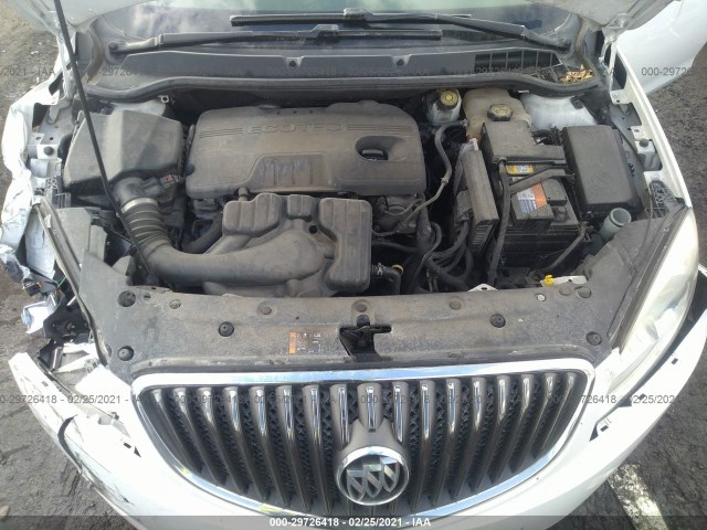 Photo 9 VIN: 1G4PS5SK0E4144910 - BUICK VERANO 