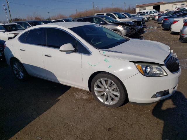 Photo 3 VIN: 1G4PS5SK0E4198837 - BUICK VERANO 