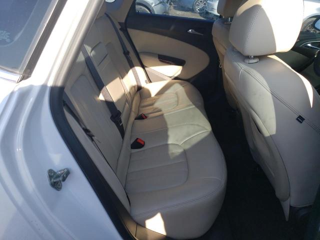 Photo 9 VIN: 1G4PS5SK0E4198837 - BUICK VERANO 