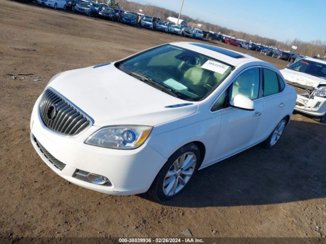 Photo 1 VIN: 1G4PS5SK0F4104456 - BUICK VERANO 