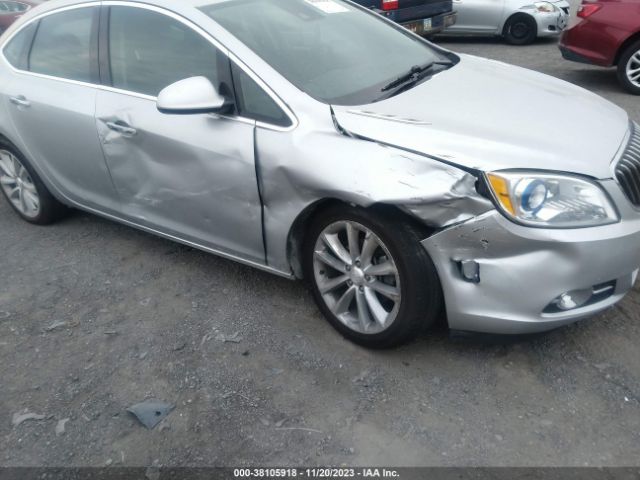 Photo 5 VIN: 1G4PS5SK0F4165452 - BUICK VERANO 