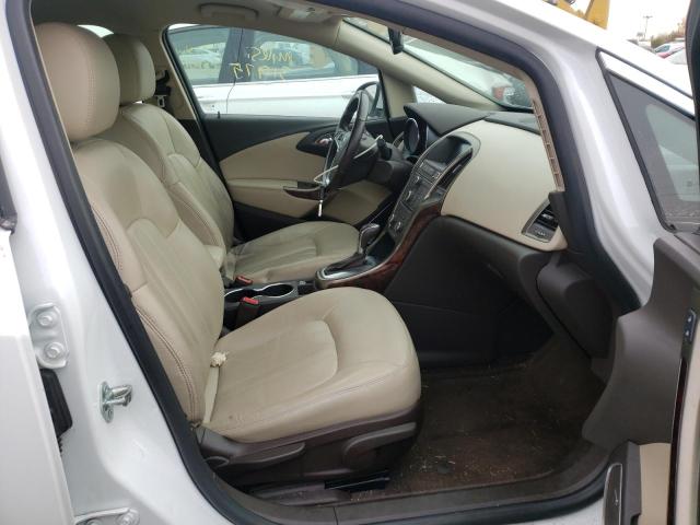 Photo 4 VIN: 1G4PS5SK0F4170232 - BUICK VERANO 