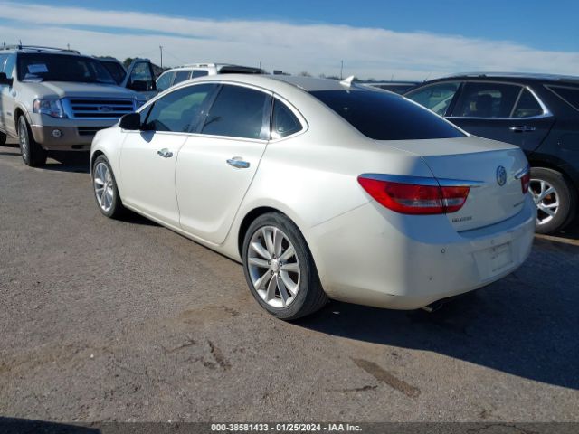 Photo 2 VIN: 1G4PS5SK1C4147876 - BUICK VERANO 