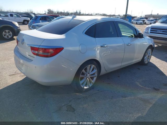 Photo 3 VIN: 1G4PS5SK1C4147876 - BUICK VERANO 