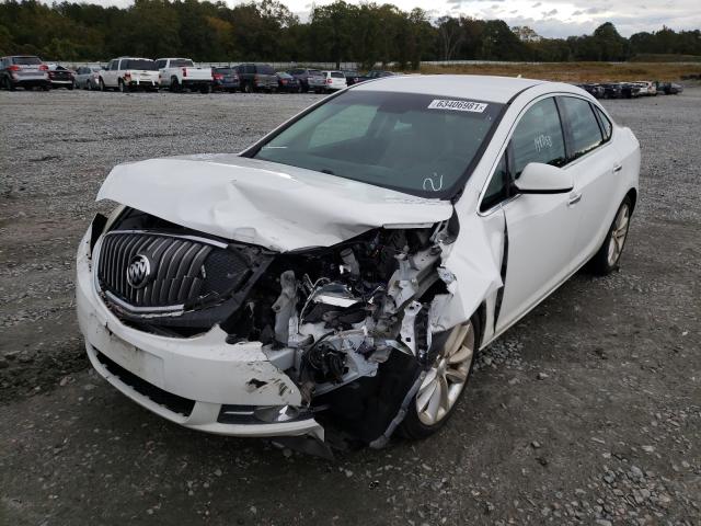 Photo 1 VIN: 1G4PS5SK1C4180604 - BUICK VERANO 