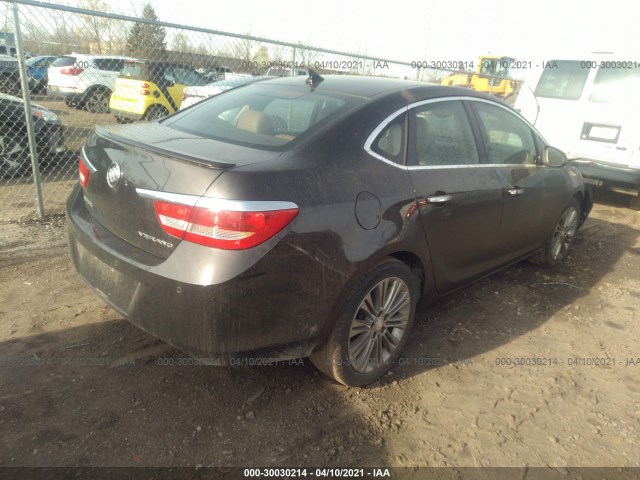 Photo 3 VIN: 1G4PS5SK1C4205971 - BUICK VERANO 