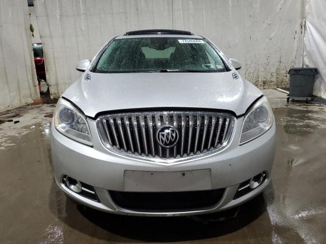 Photo 4 VIN: 1G4PS5SK1C4215500 - BUICK VERANO 