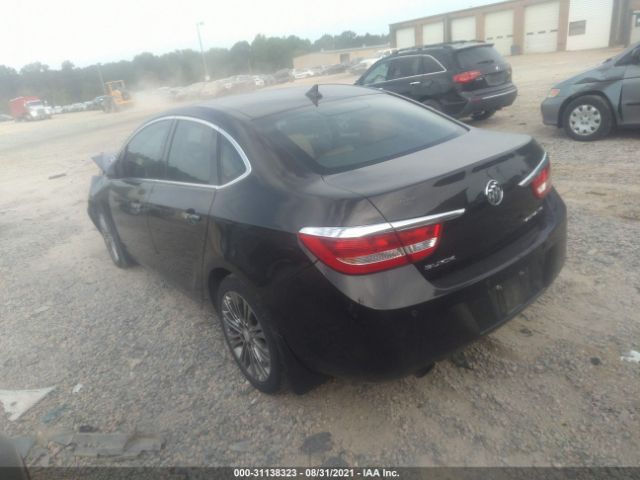 Photo 2 VIN: 1G4PS5SK1D4102969 - BUICK VERANO 