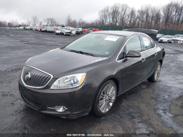 Photo 1 VIN: 1G4PS5SK1D4114670 - BUICK VERANO 