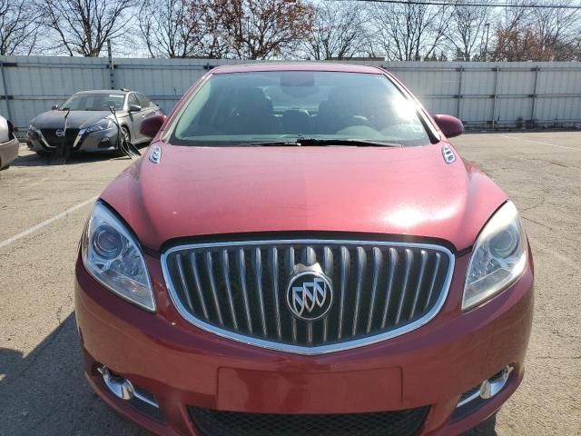 Photo 4 VIN: 1G4PS5SK1D4186923 - BUICK VERANO 