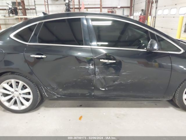 Photo 5 VIN: 1G4PS5SK1D4236980 - BUICK VERANO 