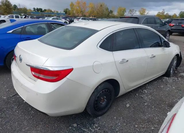 Photo 3 VIN: 1G4PS5SK1E4116713 - BUICK VERANO 