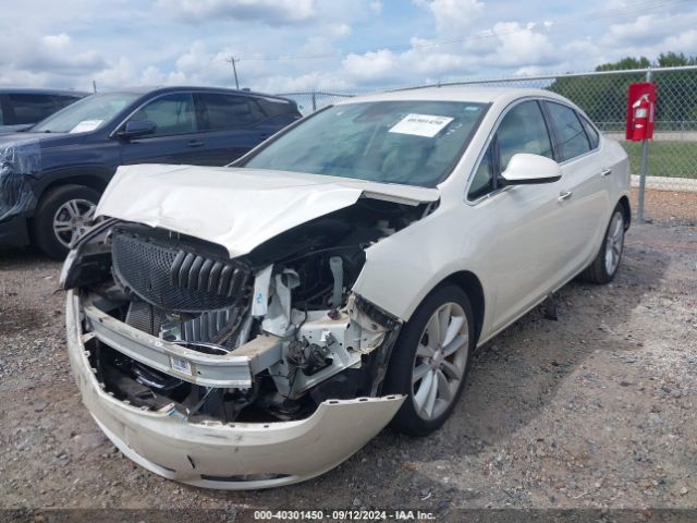 Photo 1 VIN: 1G4PS5SK1F4184608 - BUICK VERANO 