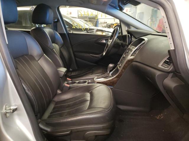 Photo 4 VIN: 1G4PS5SK2C4150690 - BUICK VERANO 