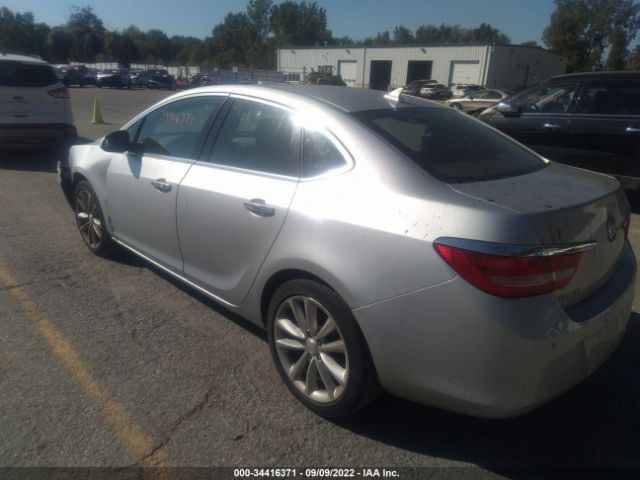 Photo 2 VIN: 1G4PS5SK2C4190607 - BUICK VERANO 