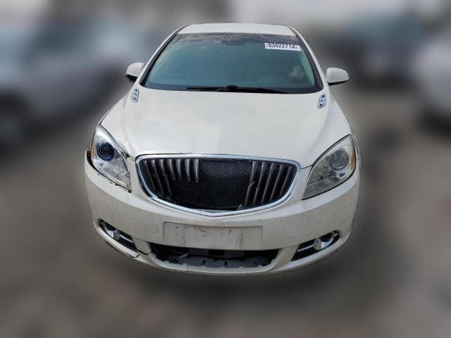 Photo 4 VIN: 1G4PS5SK2C4211939 - BUICK VERANO 