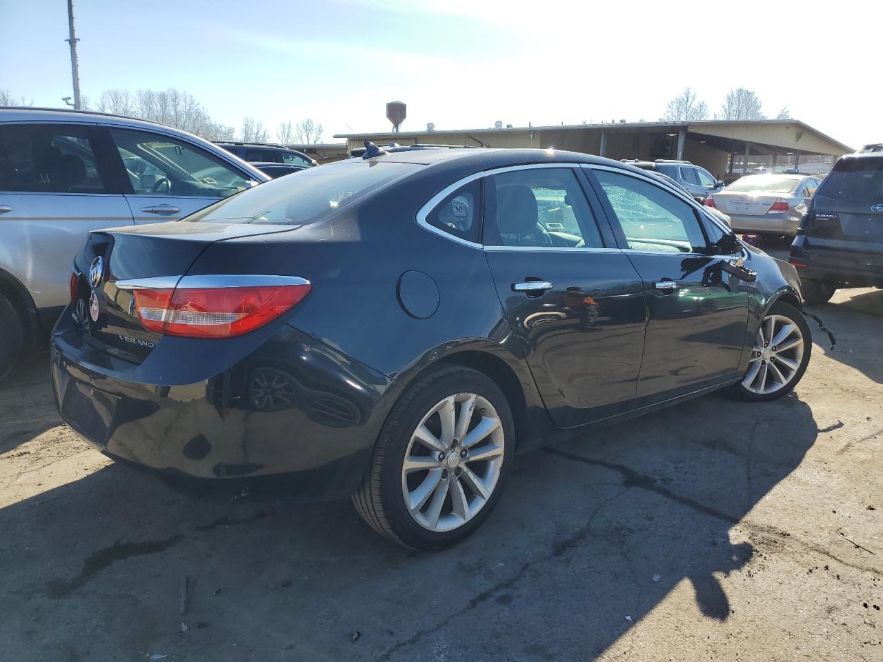 Photo 2 VIN: 1G4PS5SK2D4179611 - BUICK VERANO 