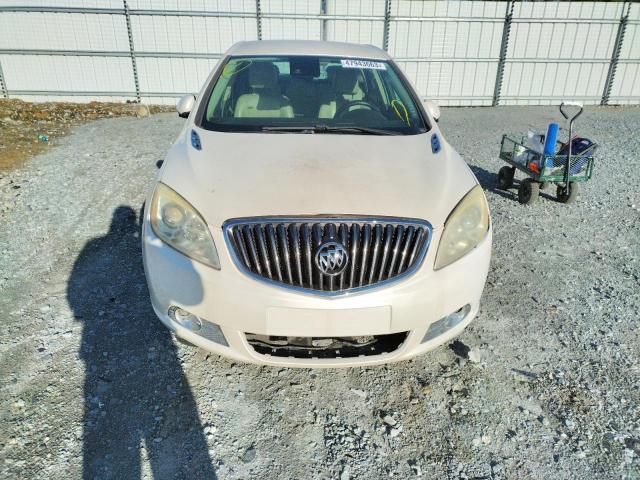 Photo 4 VIN: 1G4PS5SK2E4139725 - BUICK VERANO 