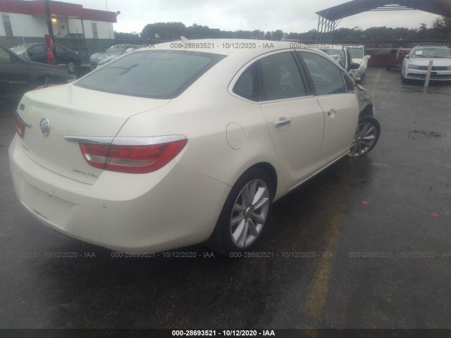 Photo 3 VIN: 1G4PS5SK2E4169971 - BUICK VERANO 