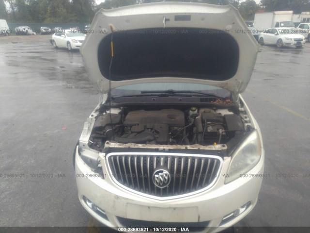 Photo 9 VIN: 1G4PS5SK2E4169971 - BUICK VERANO 