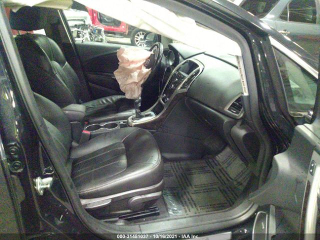 Photo 4 VIN: 1G4PS5SK2E4222720 - BUICK VERANO 