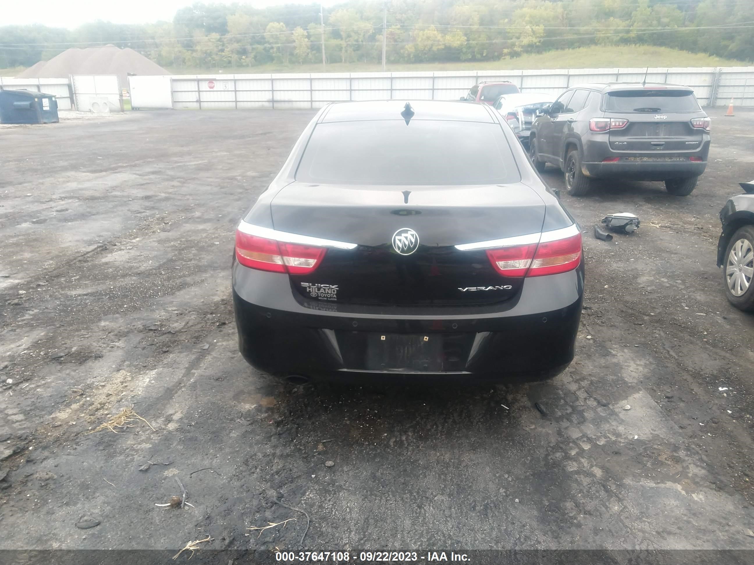 Photo 16 VIN: 1G4PS5SK2F4190658 - BUICK VERANO 