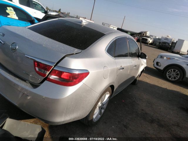 Photo 3 VIN: 1G4PS5SK2F4196167 - BUICK VERANO 