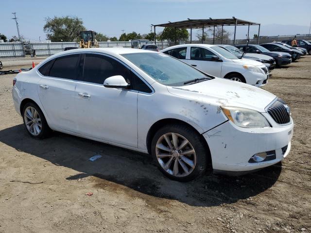 Photo 3 VIN: 1G4PS5SK2G4143051 - BUICK VERANO 