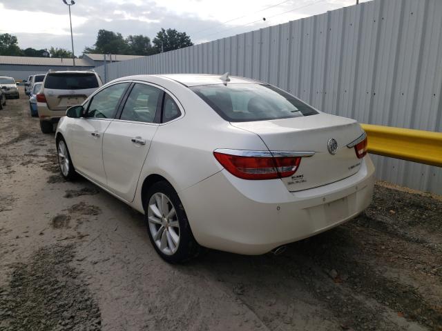 Photo 2 VIN: 1G4PS5SK3C4139536 - BUICK VERANO 