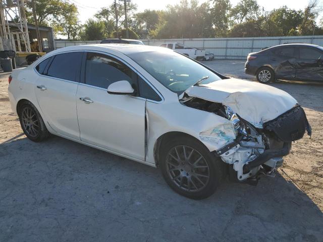 Photo 3 VIN: 1G4PS5SK3C4186694 - BUICK VERANO 