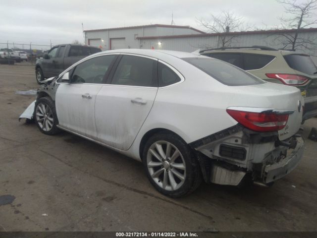 Photo 2 VIN: 1G4PS5SK3C4190843 - BUICK VERANO 