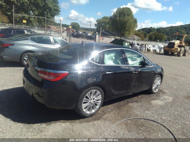 Photo 3 VIN: 1G4PS5SK3C4203123 - BUICK VERANO 