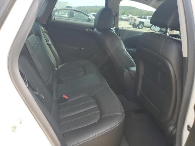 Photo 9 VIN: 1G4PS5SK3D4124794 - BUICK VERANO 