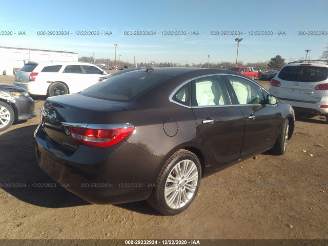 Photo 3 VIN: 1G4PS5SK3D4190973 - BUICK VERANO 