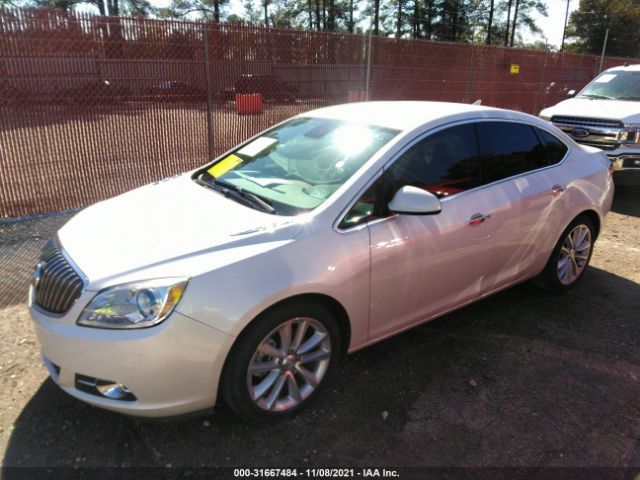 Photo 1 VIN: 1G4PS5SK3D4201423 - BUICK VERANO 