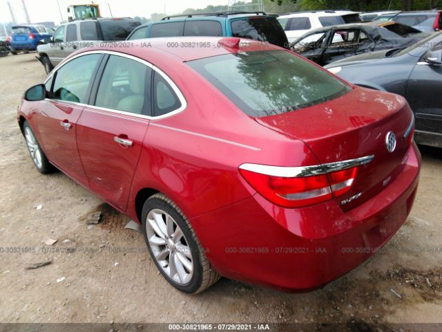 Photo 2 VIN: 1G4PS5SK3G4185874 - BUICK VERANO 