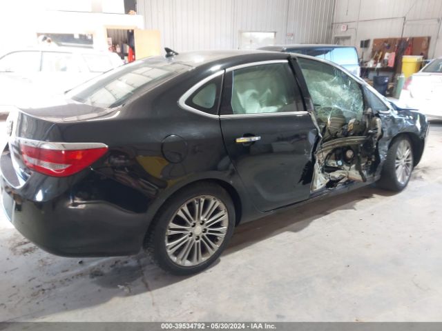 Photo 3 VIN: 1G4PS5SK4C4154739 - BUICK VERANO 