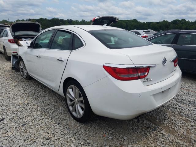 Photo 2 VIN: 1G4PS5SK4C4174683 - BUICK VERANO 