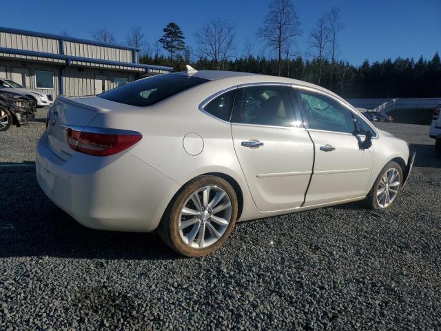 Photo 2 VIN: 1G4PS5SK4E4236120 - BUICK VERANO 