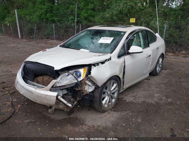 Photo 1 VIN: 1G4PS5SK4F4219433 - BUICK VERANO 