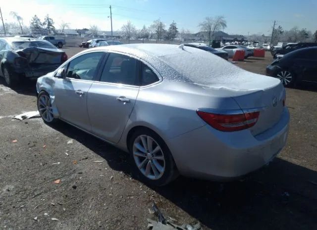 Photo 2 VIN: 1G4PS5SK5C4143250 - BUICK VERANO 