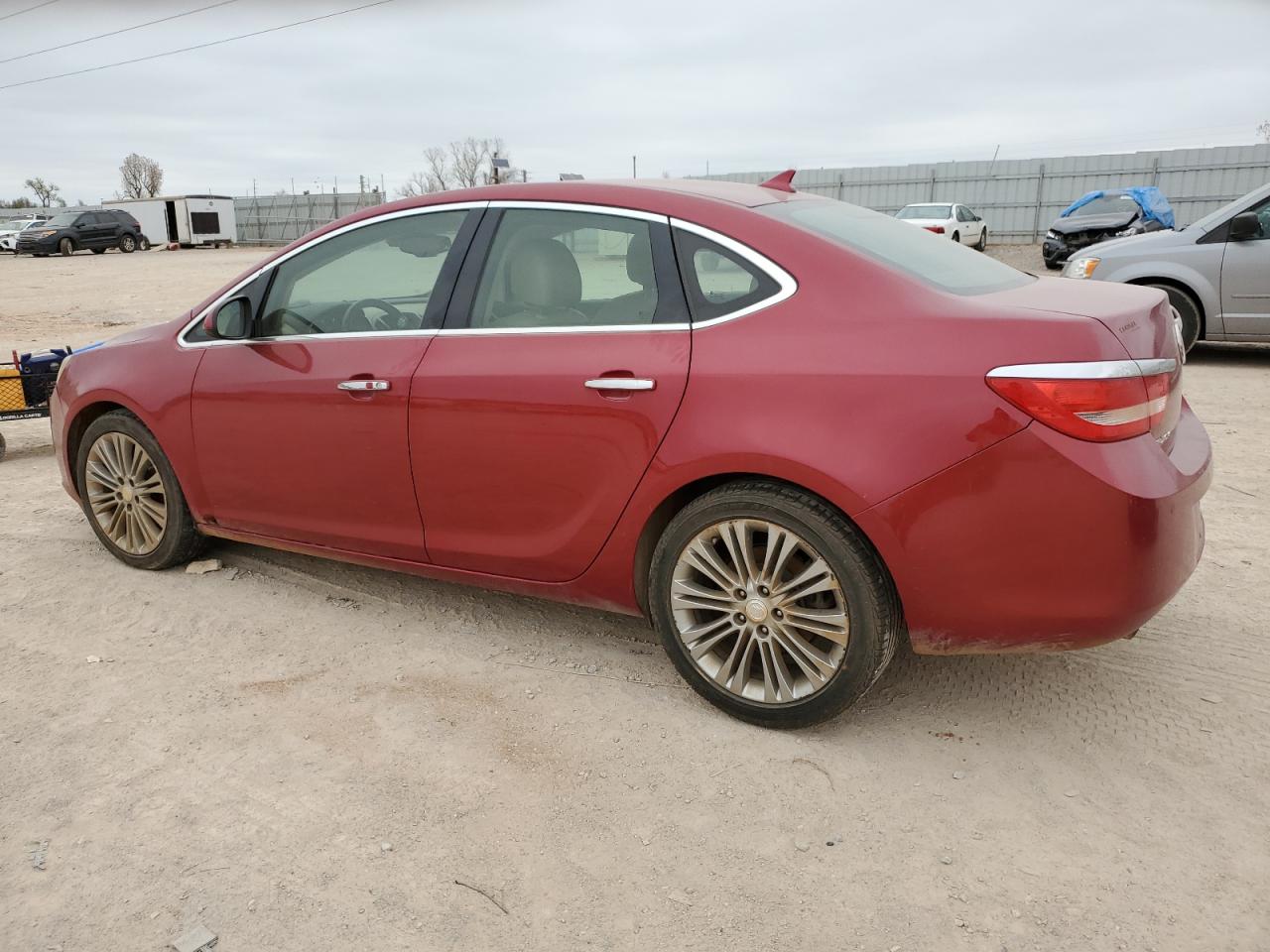 Photo 1 VIN: 1G4PS5SK5C4190293 - BUICK VERANO 