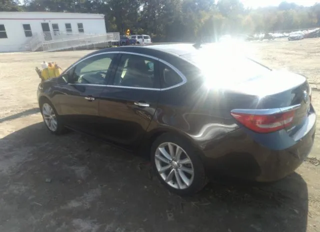 Photo 2 VIN: 1G4PS5SK5C4192268 - BUICK VERANO 