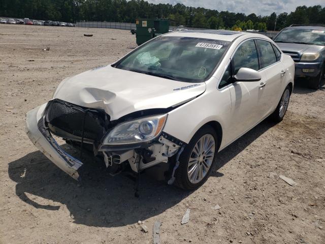 Photo 1 VIN: 1G4PS5SK5C4204483 - BUICK VERANO 