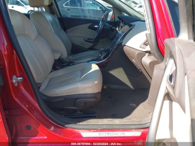 Photo 4 VIN: 1G4PS5SK5E4133028 - BUICK VERANO 