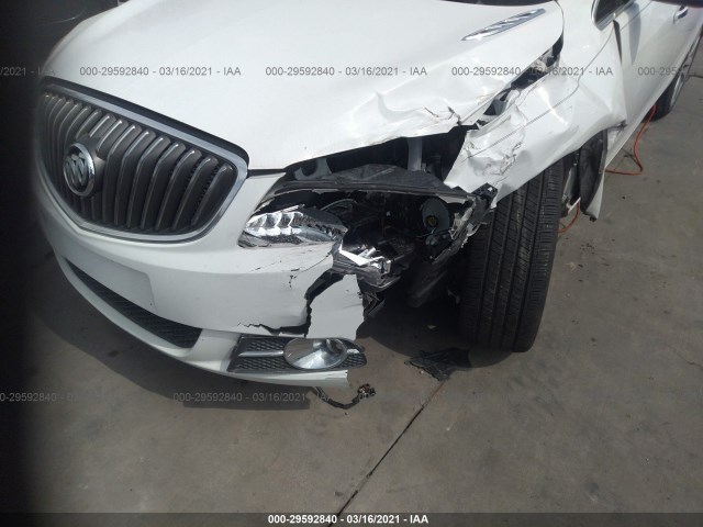 Photo 5 VIN: 1G4PS5SK5E4147463 - BUICK VERANO 